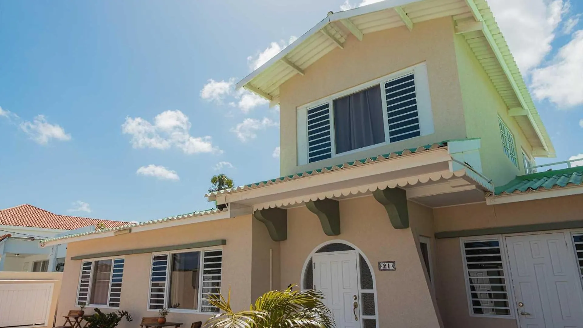 Apartment Wlr2 - 1Br Near Palm Beach - White Lotus Retreat